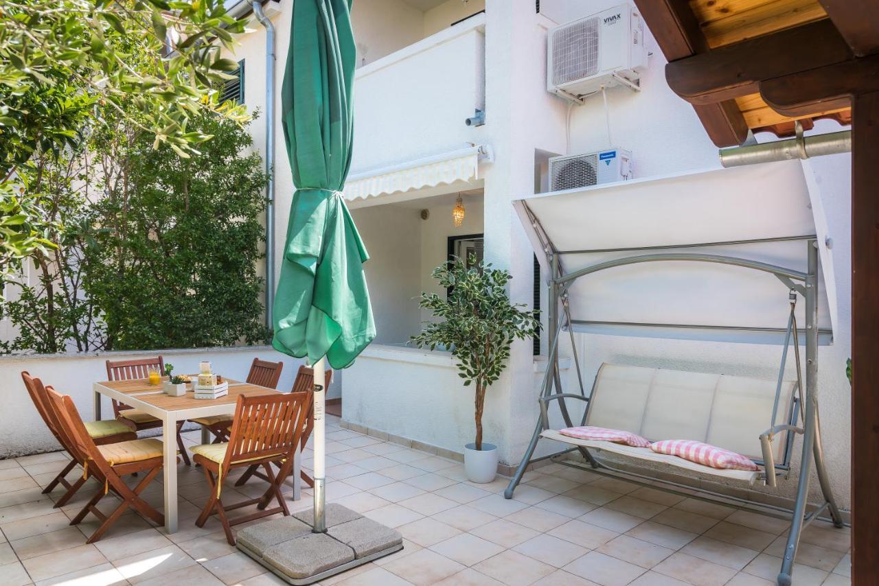 Apartman Karla Mara Ana Ivan & Jo Срима Екстериор снимка
